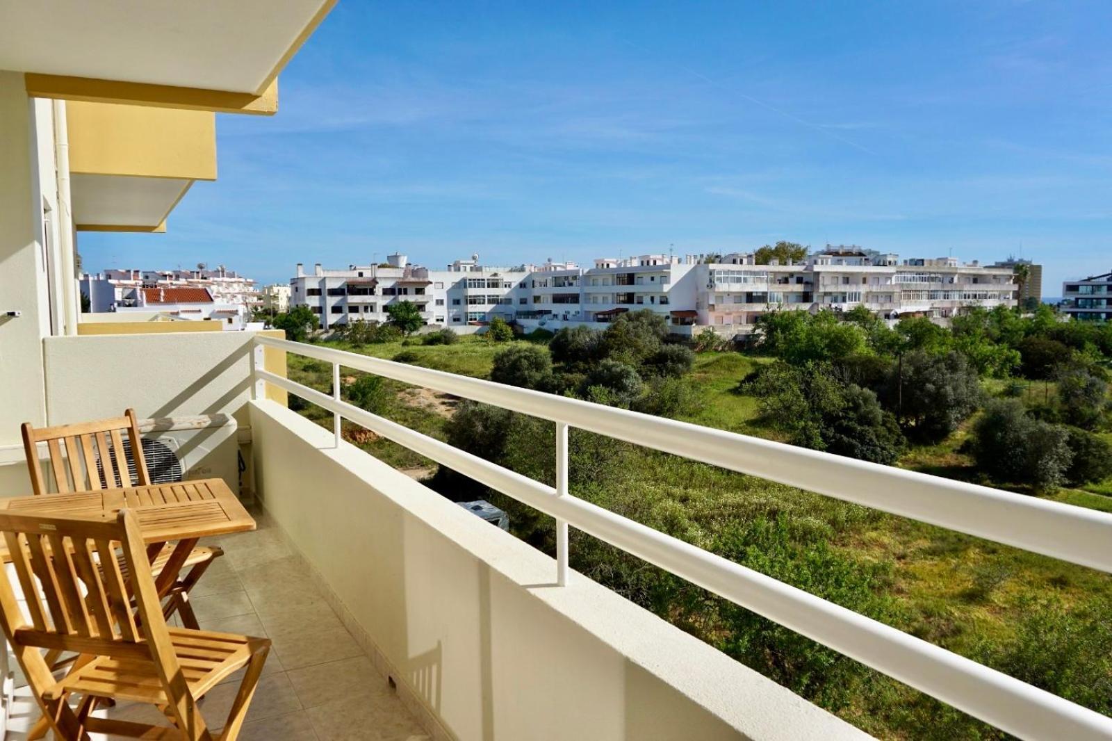 Cozy Alvor Retreat - Sunset Balcony, Wi-Fi & Acアパートメント エクステリア 写真
